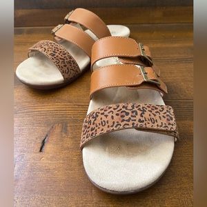 Spenco Orthopedic Leopard Leather Slide Sandals Size 9D